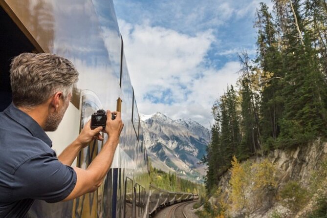 Rocky Mountaineer Train Vancouver to Banff